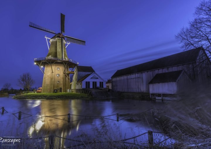 Molen "De Zwaluw" in Burdaard - Fryslân