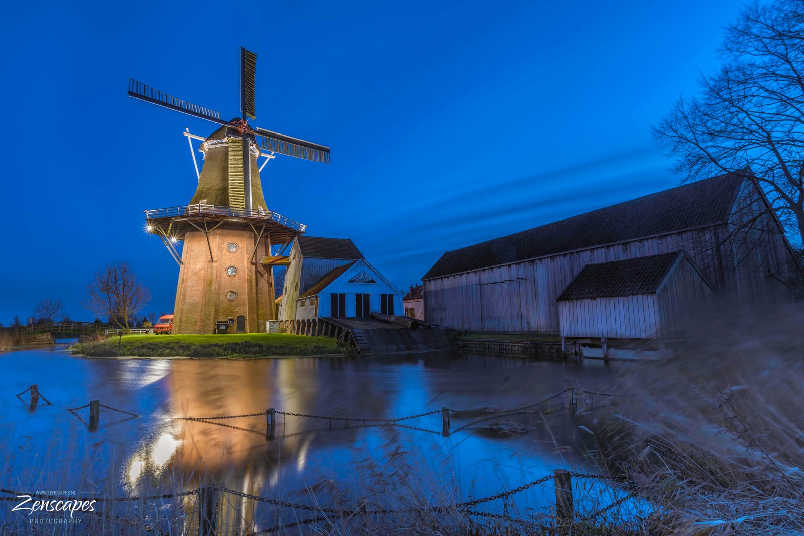 Molen "De Zwaluw" in Burdaard - Fryslân