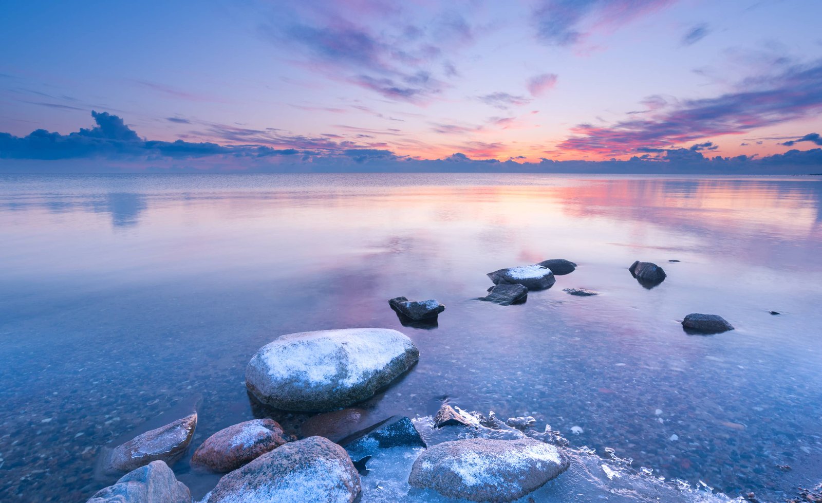 IJskoud IJsselmeer bij Stavoren