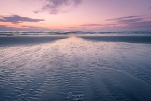 Zonsondergang op het strand op Terschelling - Midsland aan Zee